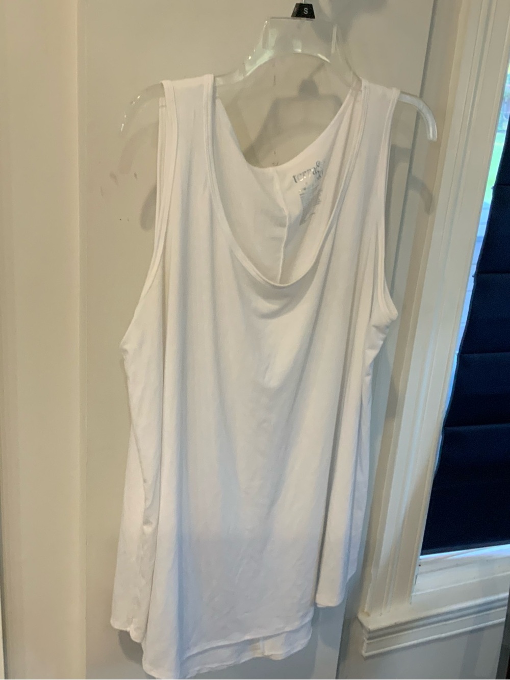 Women's White Draped Tank Top - Classic Sleeveless Layer size XL sku 3135